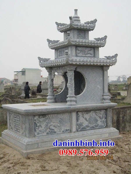 Mẫu mộ ba mái bằng đá tự nhiên thiết kế hiện đại bán tại Hòa Bình