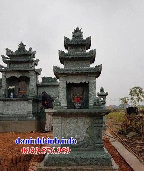 Mẫu mộ ba mái bằng đá xanh rêu cao cấp đẹp tại Đồng Nai