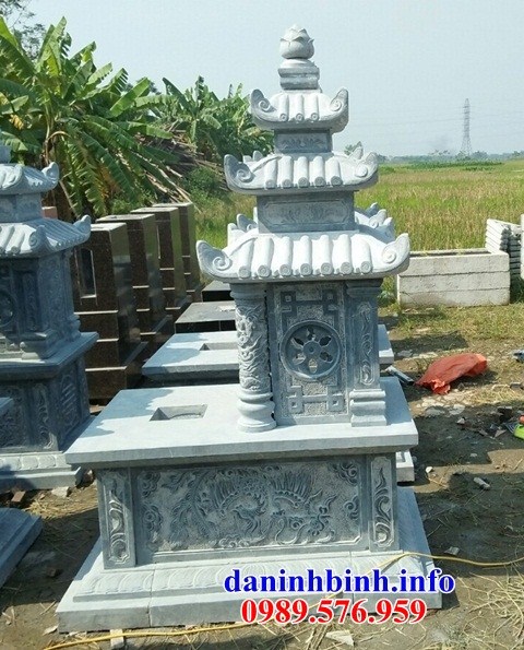 Mẫu mộ ba mái bằng đá xanh thiết kế đơn giản đẹp tại Đồng Nai