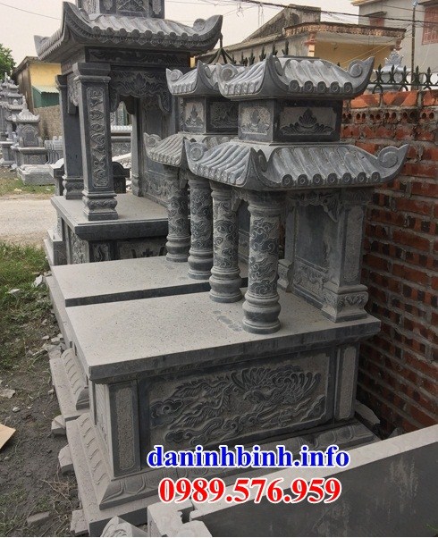 Mẫu mộ hai mái bằng đá Ninh Bình bán báo giá tại Sóc Trăng