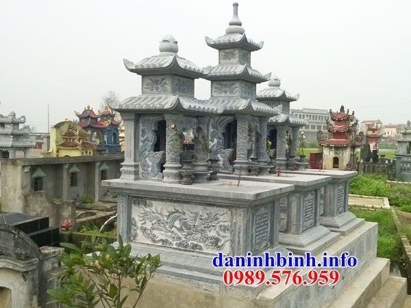 Mẫu mộ hai mái bằng đá Ninh Bình điêu khắc long phụng tại Sóc Trăng