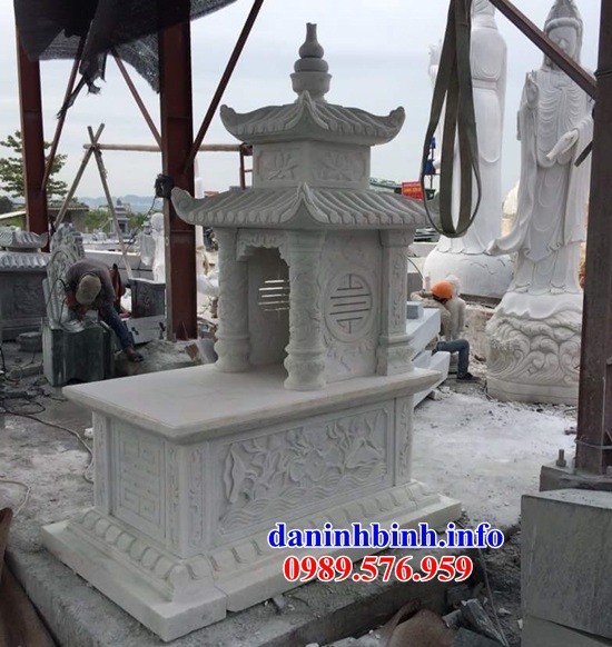 Mẫu mộ hai mái bằng đá trắng tự nhiên đẹp tại Thái Nguyên
