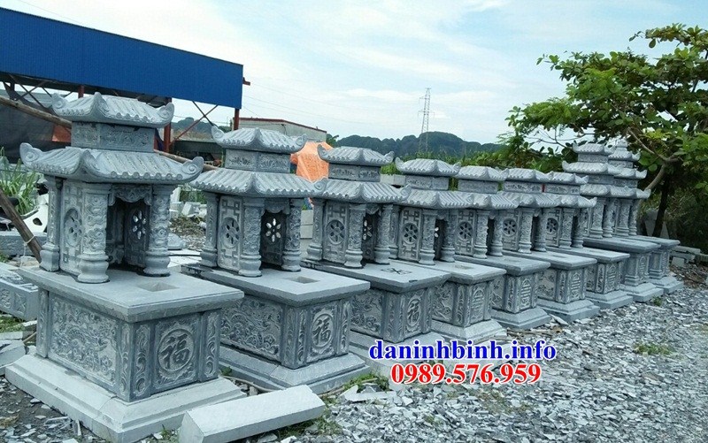 Mẫu mộ hai mái bằng đá xanh bán báo giá tại Hải Phòng