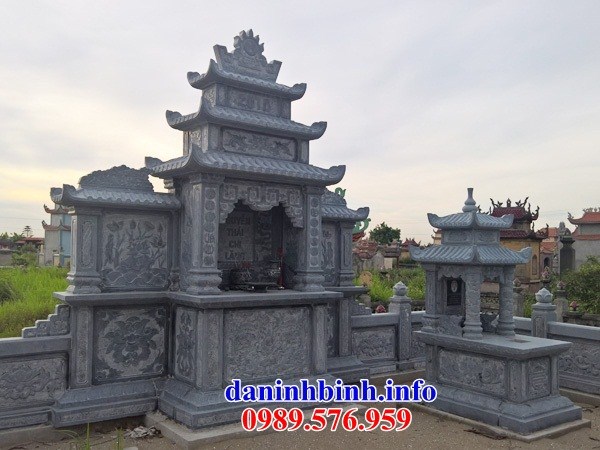Mẫu mộ hai mái bằng đá xanh nguyên khối đẹp bán tại Điện Biên