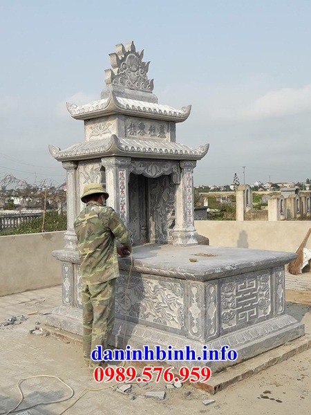 Mẫu mộ hai mái bằng đá xanh thi công lắp đặt tại Hải Phòng