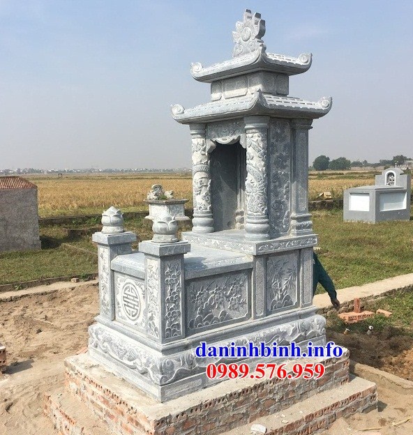Mẫu mộ đá tự nhiên hai mái đẹp tại Thái Nguyên