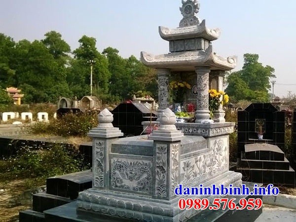 Mẫu mộ đơn giản hai mái bằng đá mỹ nghệ Ninh Bình tại Bạc Liêu