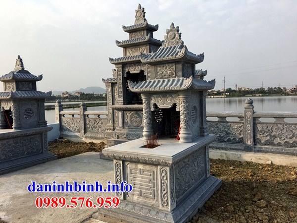 Mẫu mộ đơn hai mái bằng đá kích thước chuẩn phong thủy tại Khánh Hòa