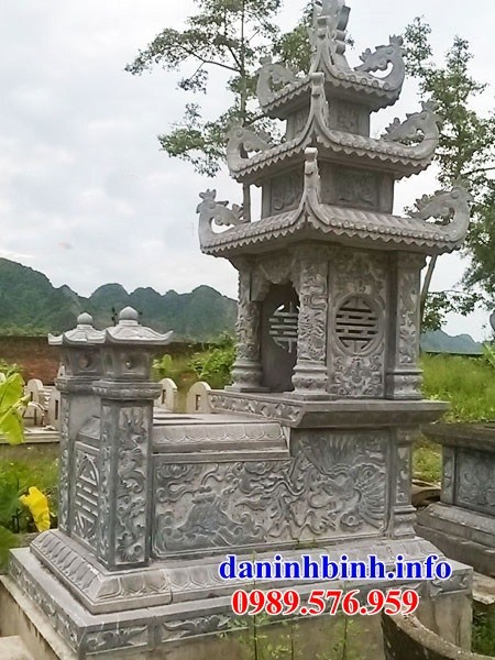 Mộ ba mái cất tro cốt bằng đá tự nhiên cao cấp bán tại Tiền Giang