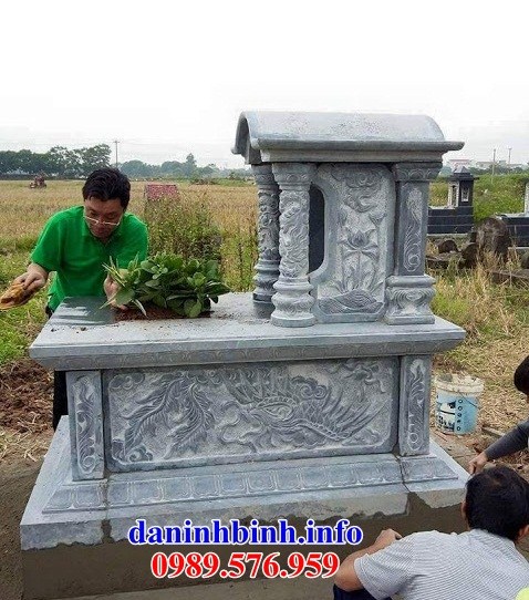Mộ một mái bằng đá điêu khắc rồng phượng bán tại Nghệ An