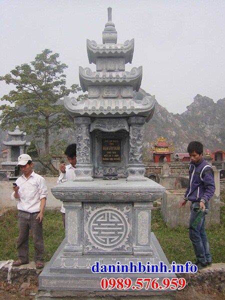 Xây lắp mộ ba mái bằng đá thiết kế đơn giản đẹp tại Quảng Trị