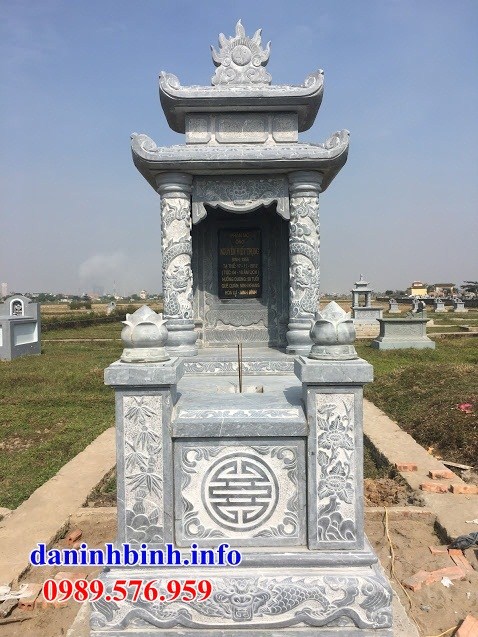 Xây lắp mộ hai mái bằng đá xanh Thanh Hóa đẹp tại Hòa Bình