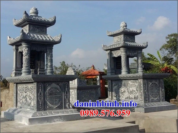 Xây lắp mộ đôi gia đình hai mái bằng đá khối tự nhiên bán tại Quảng Trị