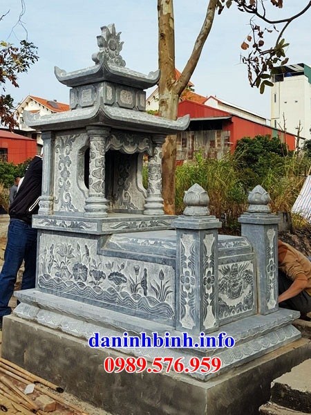 mộ hai mái kích thước đẹp bằng đá chạm khắc hoa văn tinh xảo bán tại Bình Phước