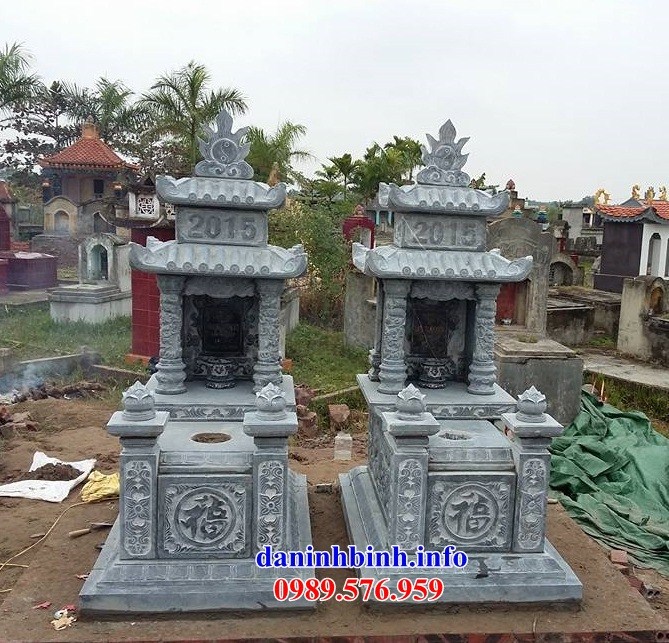 mộ đôi gia đình hai mái thiết kế đẹp bằng đá thiết kế đơn giản bán tại Đà Nẵng