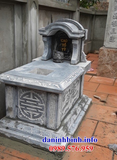 Lăng mộ hai mái bằng đá xanh Thanh Hóa đẹp tại TP Hồ Chí Minh