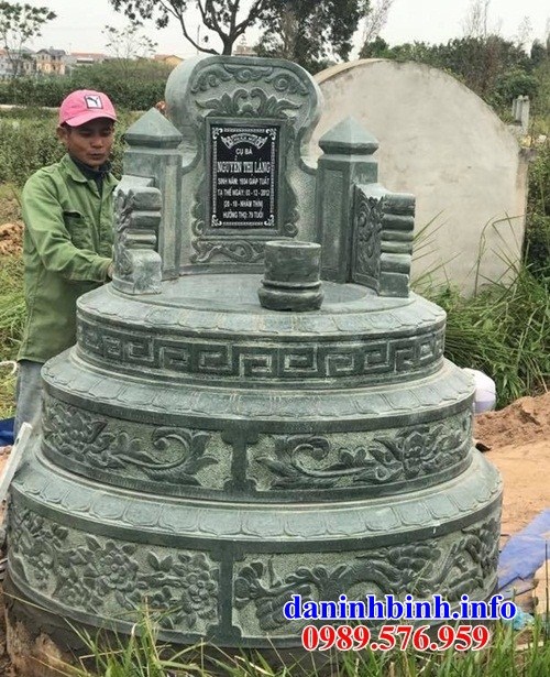 Lăng mộ tròn bằng đá xanh rêu tự nhiên đẹp tại Bắc Ninh