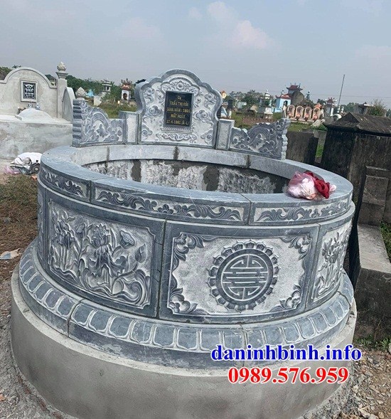 Lăng mộ tổ tròn khu nghĩa trang gia đình dòng họ bằng đá Ninh Bình chạm khắc hoa văn tinh xảo tại Phú Thọ