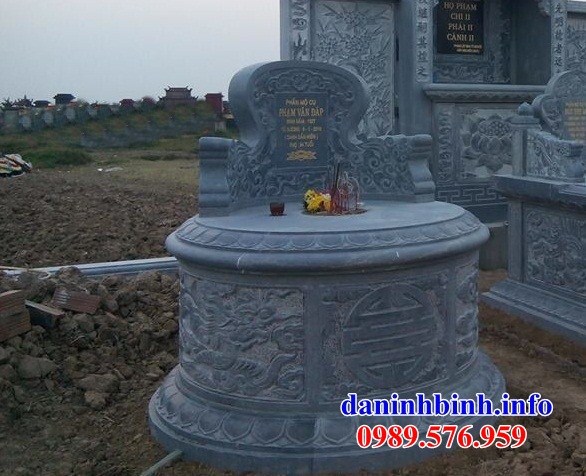 Lăng mộ tổ tròn khu nghĩa trang gia đình dòng họ bằng đá xanh tự nhiên tại Lâm Đồng