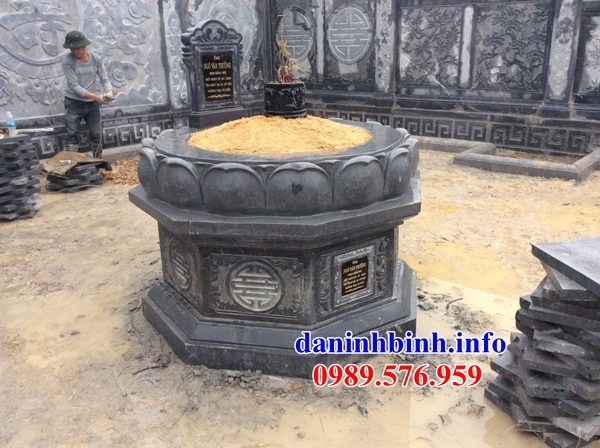 Mẫu mộ lục lăng bát giác bằng đá xanh tự nhiên đẹp bán tại Hà Nội