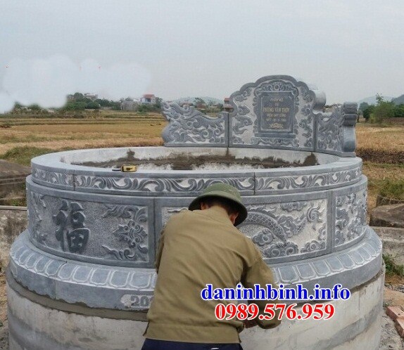 Mẫu mộ tròn khu nghĩa trang gia đình dòng họ bằng đá tự nhiên để hài cốt hỏa táng tại Lào Cai