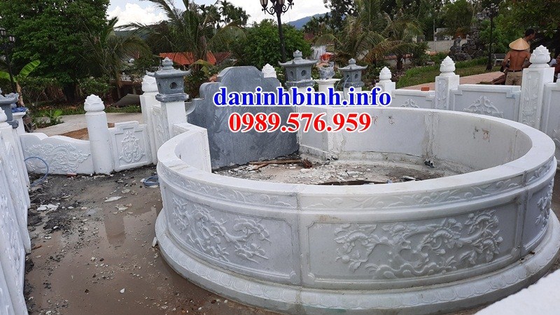 Mẫu mộ tròn xây sẵn bằng đá trắng cao cấp tại Tiền Giang