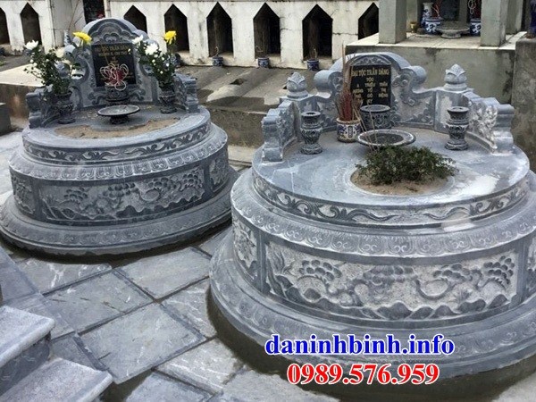 Mẫu mộ tròn xây sẵn khu nghĩa trang gia đình dòng họ bằng đá xanh tự nhiên tại Tiền Giang