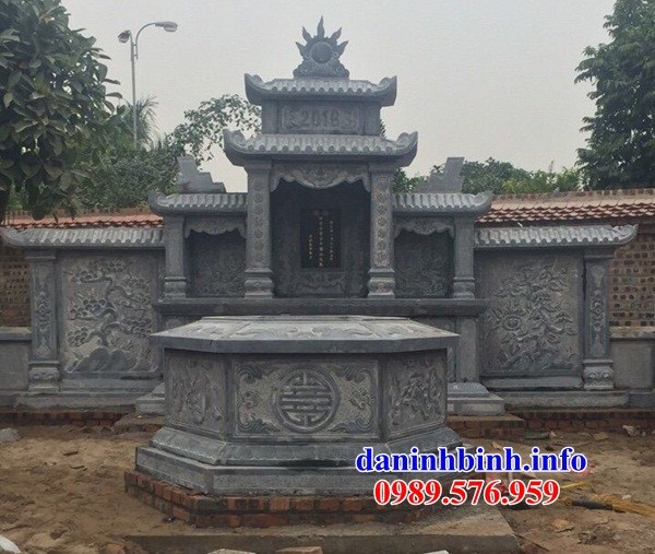 Mẫu mộ tổ tròn khu nghĩa trang gia đình dòng họ bằng đá nguyên khốiThanh Hóa tại Điện Biên