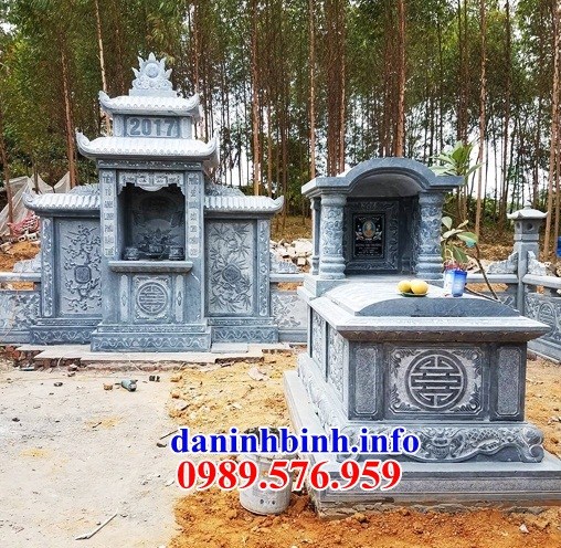 Mẫu mộ đơn giản một mái bằng đá cất để tro hài cốt hỏa táng tại Bà Rịa Vũng Tàu