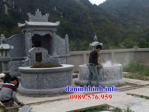 Mộ tròn khu nghĩa trang gia đình dòng họ bằng đá xanh Ninh Bình bán tại Quảng Trị