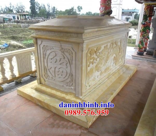 mộ đơn giản hậu bành thiết kế đẹp bằng đá vàng cao cấp bán tại Đồng Nai